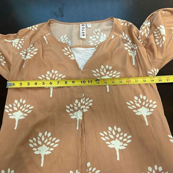 Dolan Left Coast Anthropologie Alvia Peasant Top V Neck Women’s Size S - Picture 9 of 13